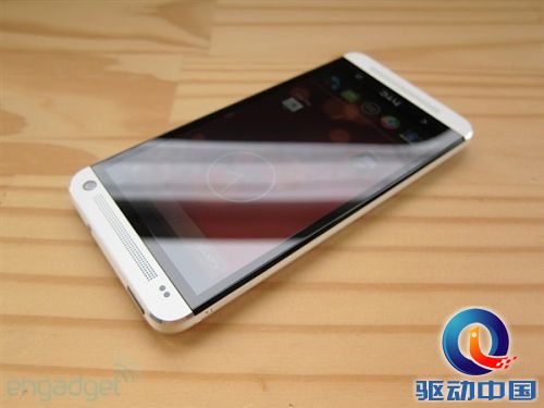 谷歌原生版HTC One试玩+图赏
