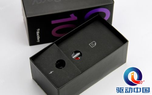 1.5GHz主频BB10系统 黑莓Q10详细评测 