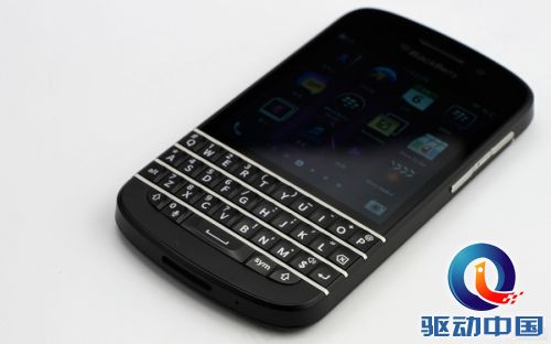 1.5GHz主频BB10系统 黑莓Q10详细评测 