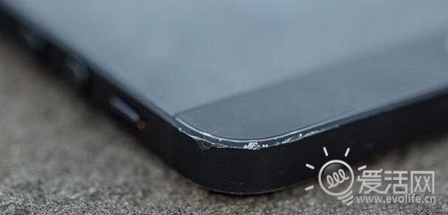 研究显示:iPhone 5用户抱怨最多 Galaxy S4最少