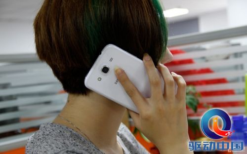 巨屏双卡机 三星Galaxy Mega 5.8评测 