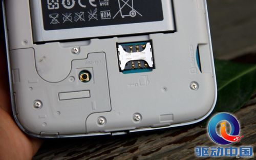 巨屏双卡机 三星Galaxy Mega 5.8评测 