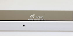 廉价iPhone海量图片曝光 网友笑称造型抄袭小米