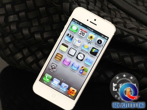 A6双核iOS系统 iPhone 5行货售3999元 