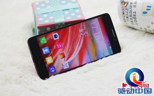 京东定制机 1080P双卡 TCL idol X开箱图赏
