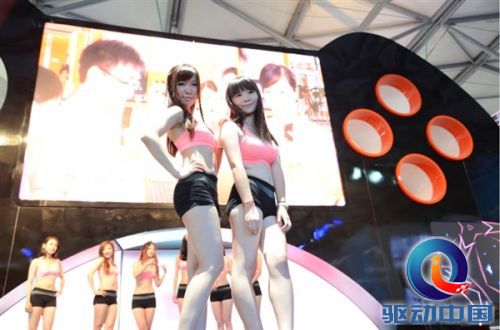 还等什么?一大波Showgirl正在靠近...