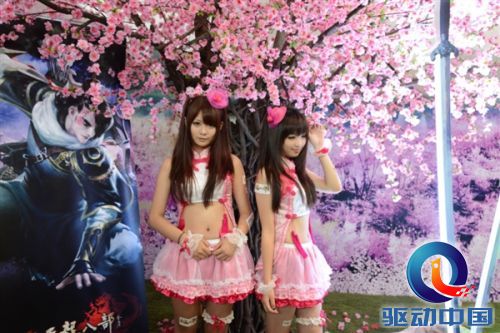 还等什么?一大波Showgirl正在靠近...