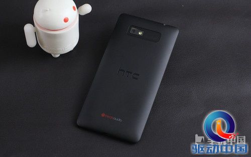 4.5英寸大屏四核 HTC Desire 606w评测