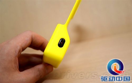 诺基亚够狠 组图：5999元骚黄Lumia 1020