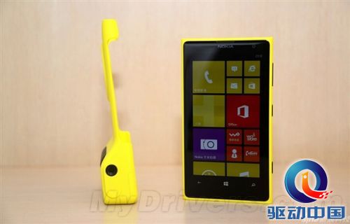 诺基亚够狠 组图：5999元骚黄Lumia 1020