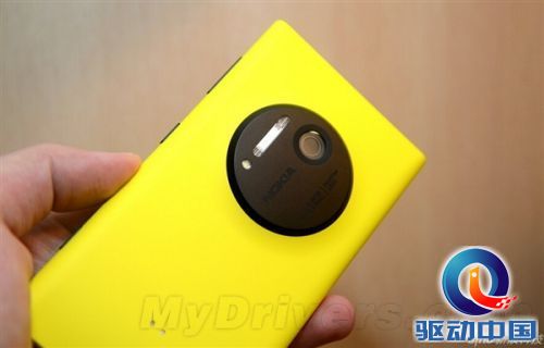 诺基亚够狠 组图：5999元骚黄Lumia 1020