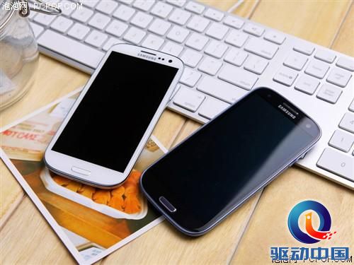 三星Galaxy S3 i9300 16G联通3G手机(青玉蓝)WCDMA/GSM非合约机手机 