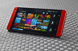 绯红保障回头率 HTC One魅夜红版图赏