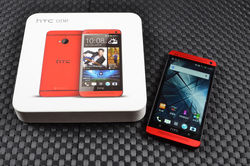 绯红保障回头率 HTC One魅夜红版图赏