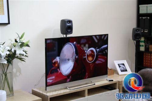 极窄边框+超薄机身:小米电视真机图赏