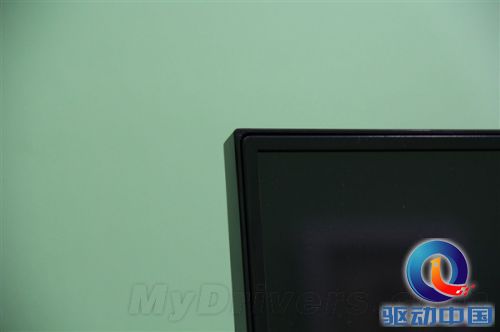 极窄边框+超薄机身:小米电视真机图赏