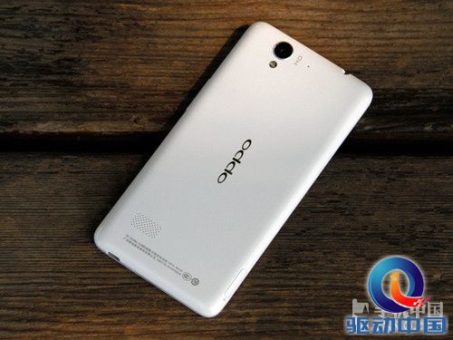 4.7英寸IPS屏四核 OPPO R819T特惠开卖