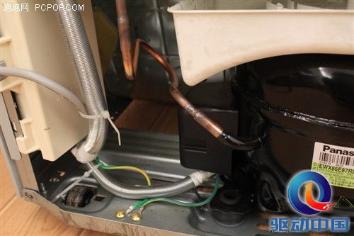 松下全新三门直冷冰箱NR-C25SPD1测评