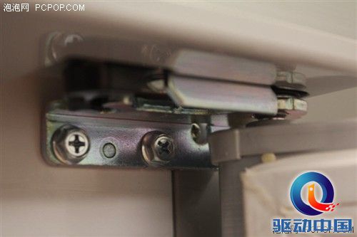 松下全新三门直冷冰箱NR-C25SPD1测评