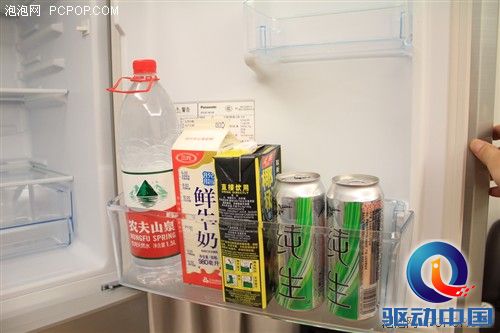 松下全新三门直冷冰箱NR-C25SPD1测评