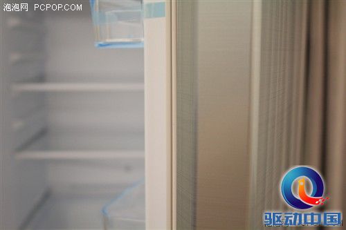 松下全新三门直冷冰箱NR-C25SPD1测评