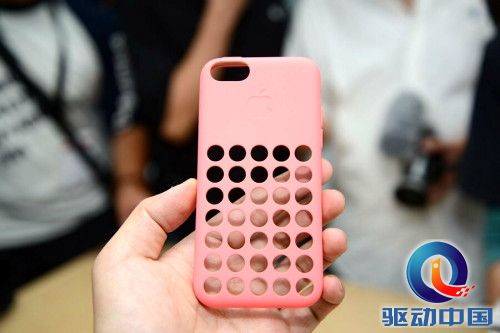 苹果中国首场发布会:看回放+玩真机