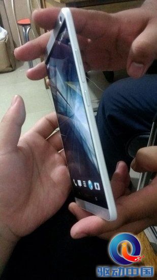 移动版HTC 5.9寸旗舰曝光 确定有指纹识别