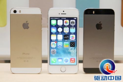 iPhone 5S开售 金色版最抢手传苹果已增产三分