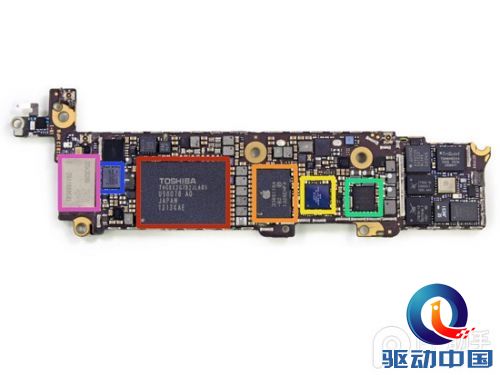 “不廉价”苹果iPhone5c拆机高清图赏