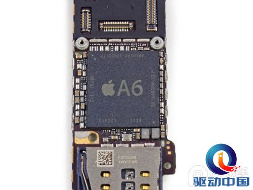 “不廉价”苹果iPhone5c拆机高清图赏