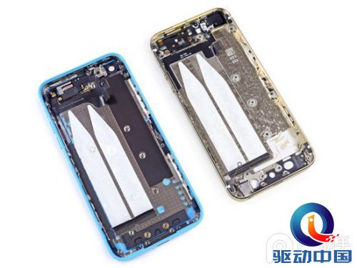 “不廉价”苹果iPhone5c拆机高清图赏