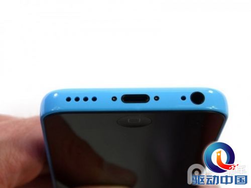 “不廉价”苹果iPhone5c拆机高清图赏