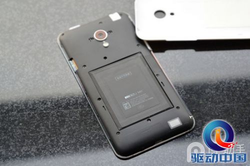 零售版魅族MX3开箱高清组图 做工更精美