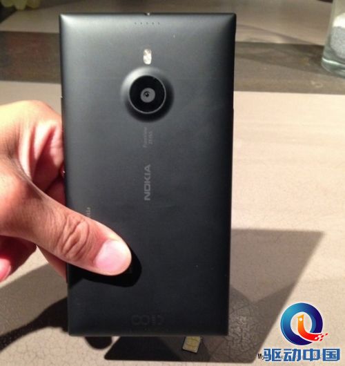WP新里程碑:Lumia 1520完整配置出炉