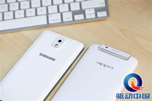 高清组图:OPPO N1比拼三星Galaxy Note 3