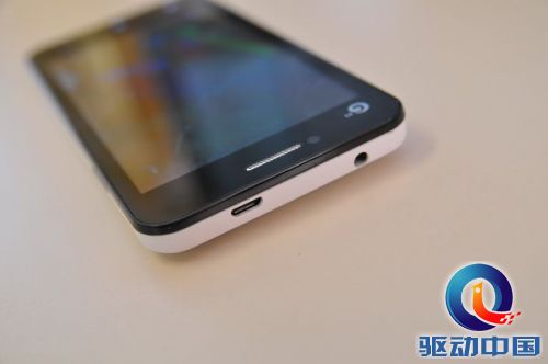 移动TD双卡双待 德赛TS1258双核智能机体验