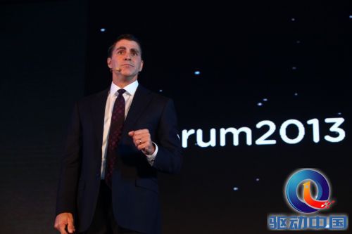 VMware 总裁兼首席运营官Carl Eschenbach