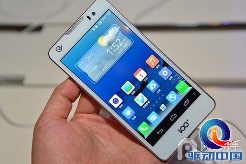 迅雷雷鸟手机新曝光 定价798打造低端土豪金