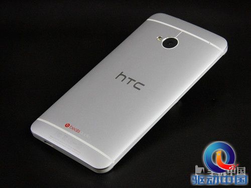 金属旗舰双待强机 HTC 802d欲破三千元