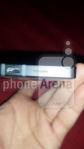 Lumia 929真机再曝光:5寸1080p/金属边框