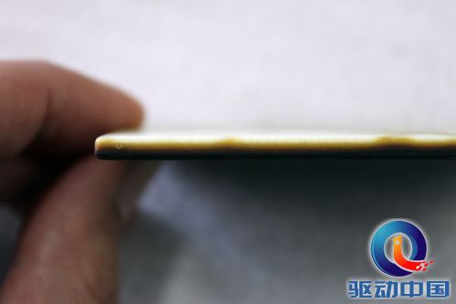 用多元材料的任意分布打印技术制作的彩色磁砖样品多层效果图