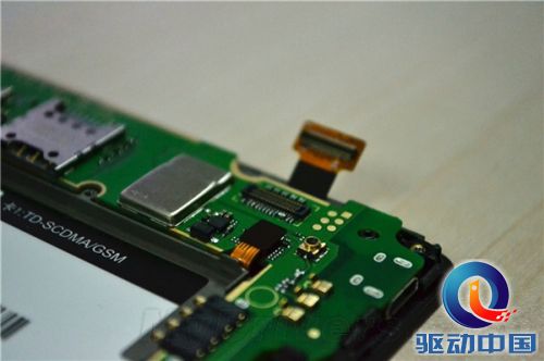 到底做工如何？798元荣耀3C真机大拆解