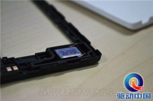 到底做工如何？798元荣耀3C真机大拆解