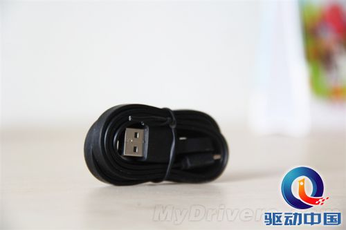 天线一根变两根 99元极壹S评测