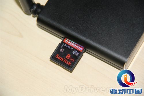 天线一根变两根 99元极壹S评测