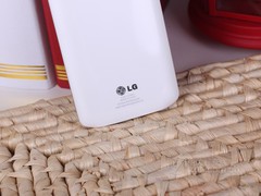 超薄边框设计 LG G2年底降价欲破3000 