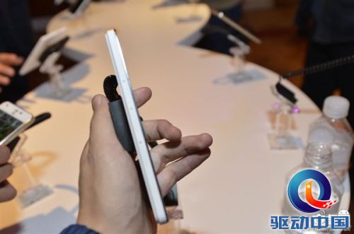 1599元起售 中兴电信真八核手机青漾2/Memo II高清图赏
