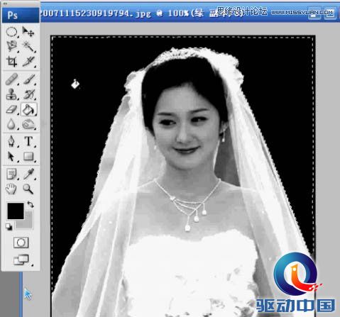 Photoshop使用通道抠出透明婚纱的新娘,PS教程,思缘教程网