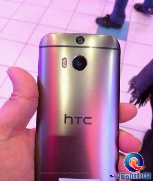 HTC全金属新旗舰真机曝光:土豪金偷跑