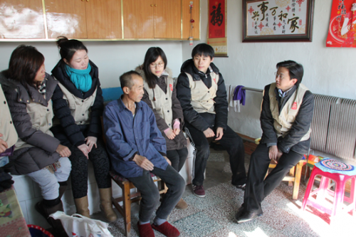 【20140227心系天下在路上新闻】爱意绵绵心系天下在路上走进吉林乾安(1) 2-503